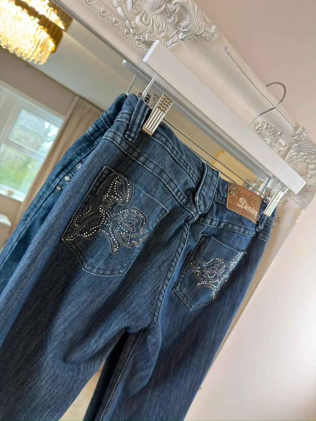 Henley’s Luxury Premium Embellished Denim Mid Rise Jeans XS