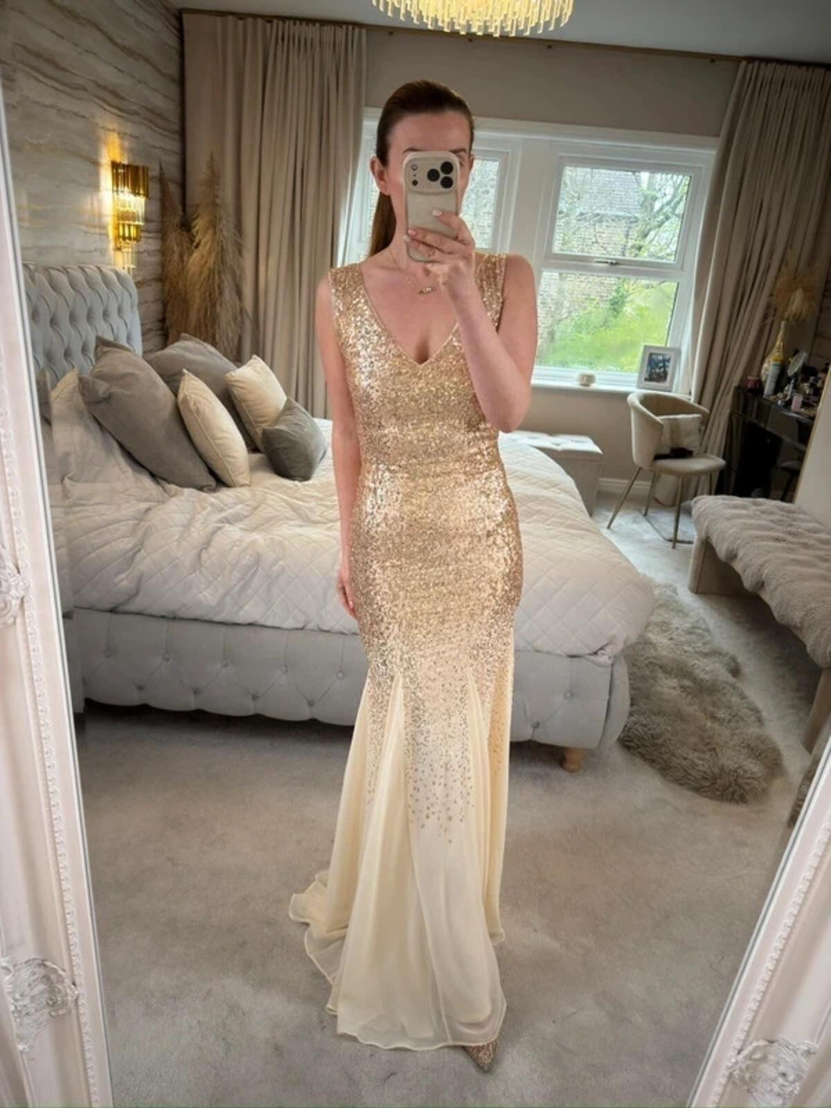 BNWT Goddiva Gold Sequin Evening Dress 6/8