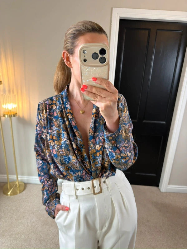 Sarah John Floral Plunge Blouse Size Medium
