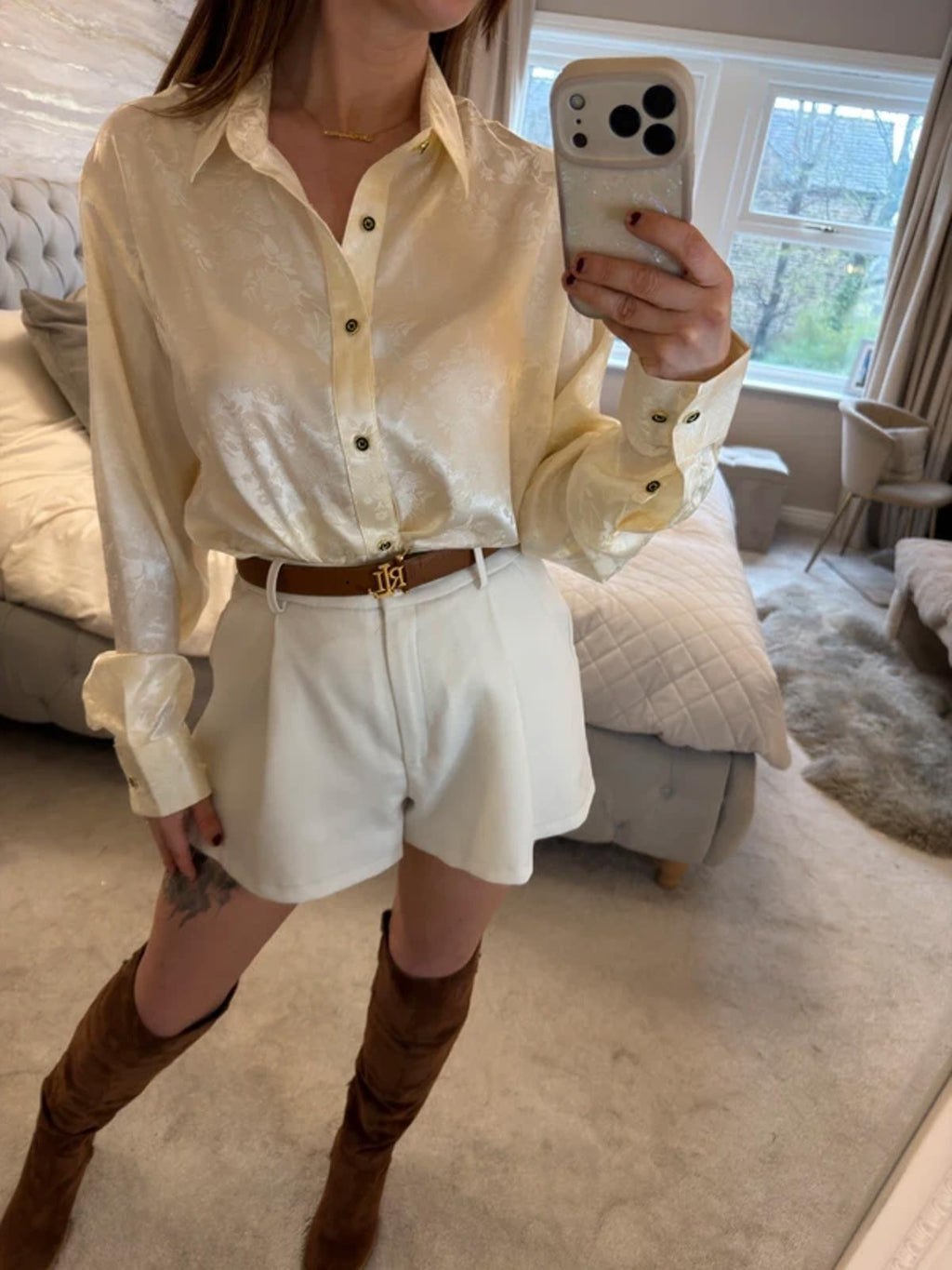 BNWT Cream Floral Satin Shirt Small