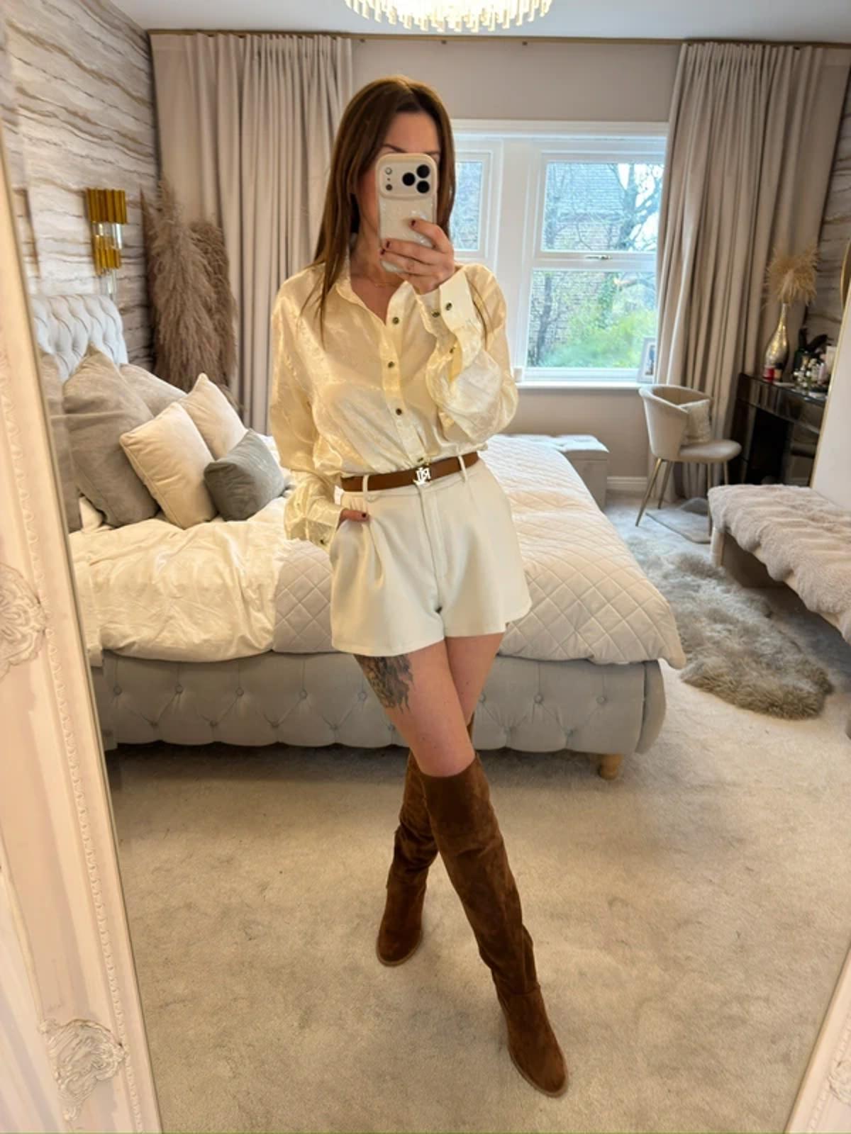 BNWT Cream Floral Satin Shirt Small