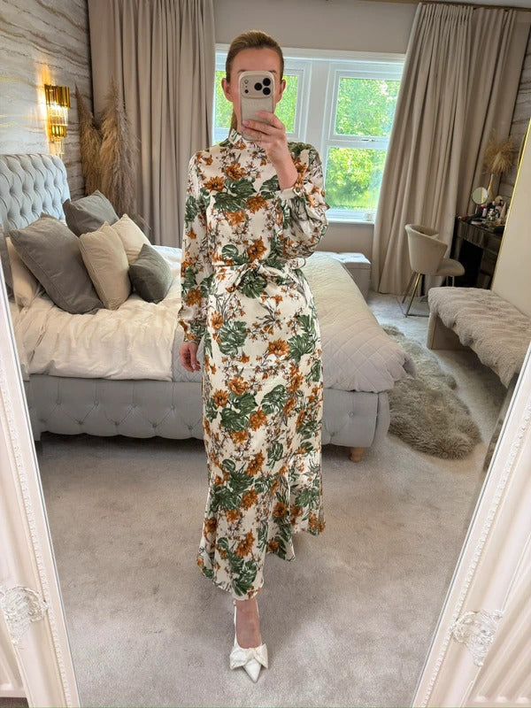 BNWT Veiled Collection New York Cream Floral Maxi XS
