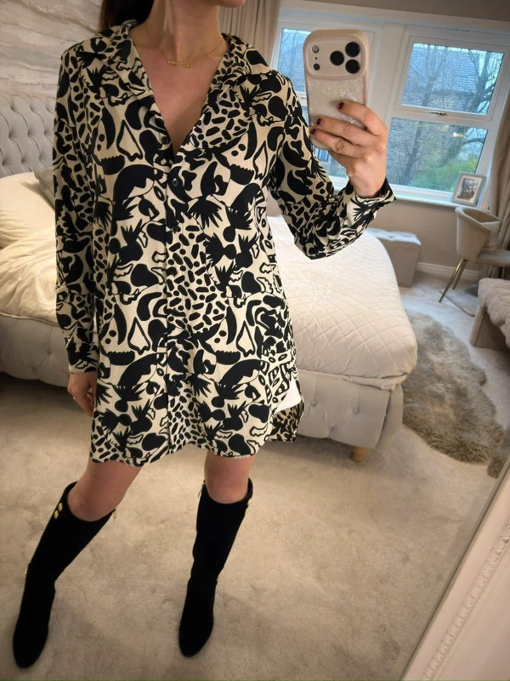 Monki Cream & Black Oversized Shirt XS