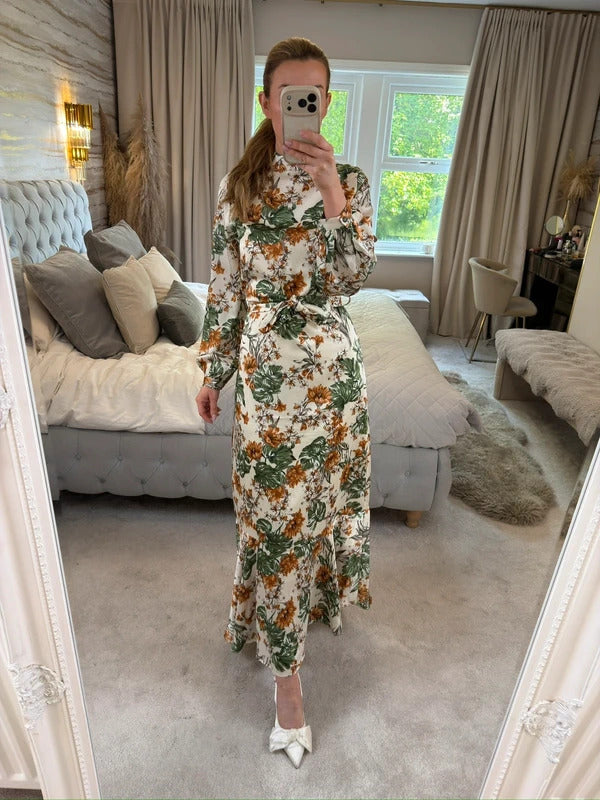 BNWT Veiled Collection New York Cream Floral Maxi XS