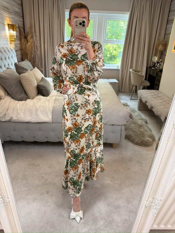 BNWT Veiled Collection New York Cream Floral Maxi XS