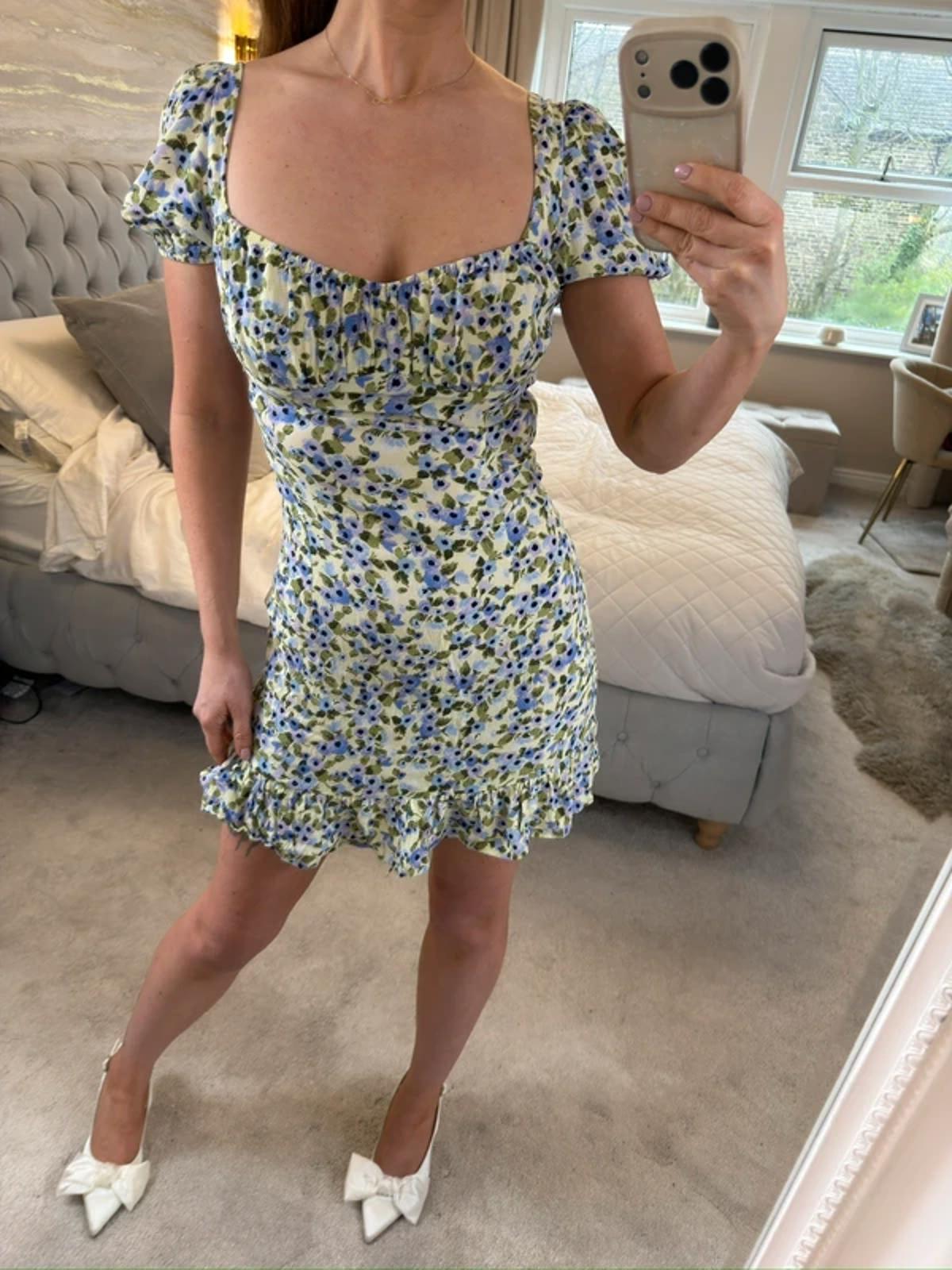 Zara Floral Lace Open Back Mini Dress Medium