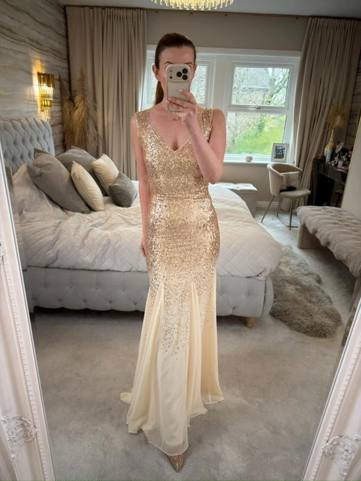 BNWT Goddiva Gold Sequin Evening Dress 6/8