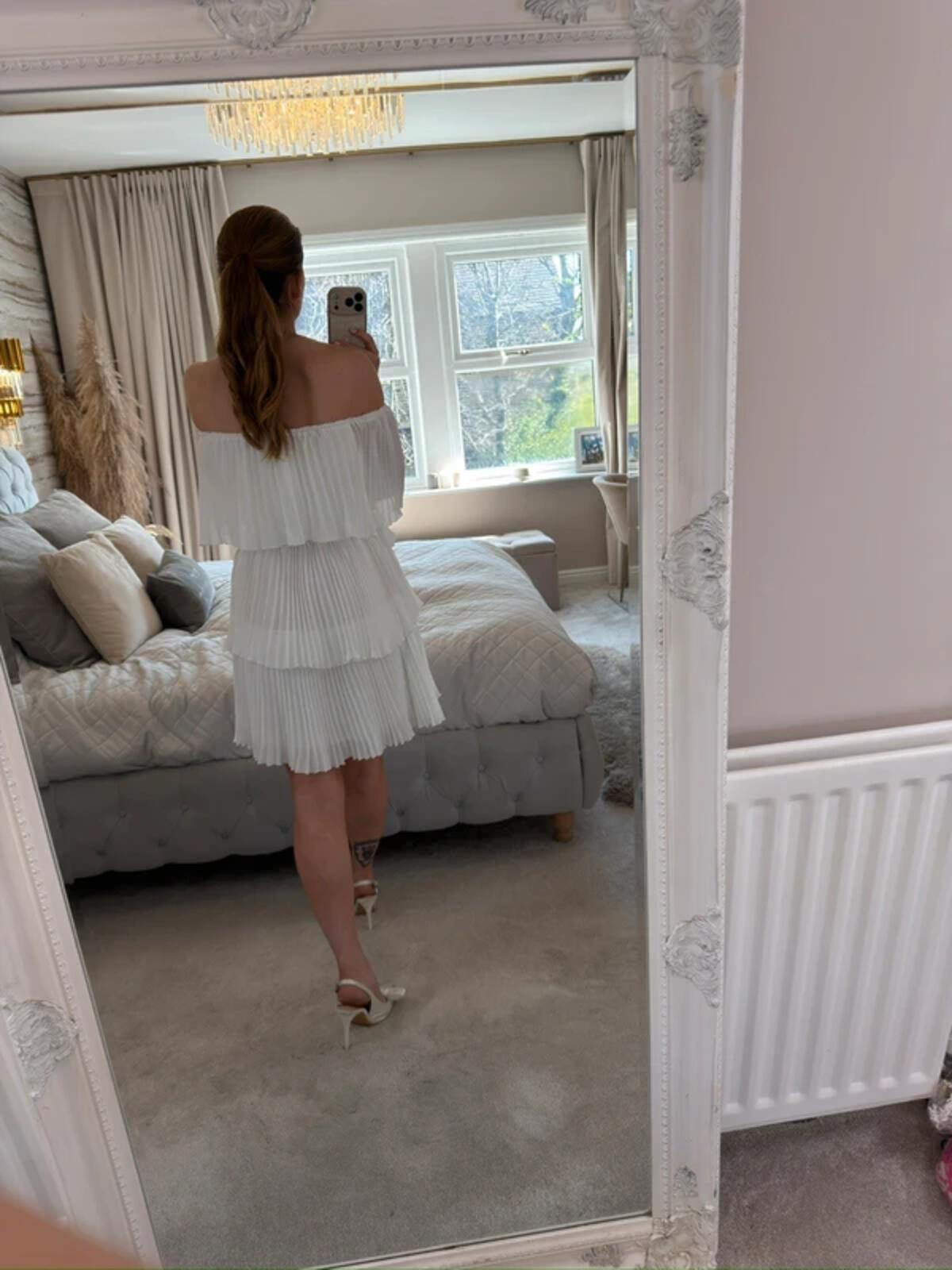 BNWT In The Style White Pleated Off The Shoulder Dress 14