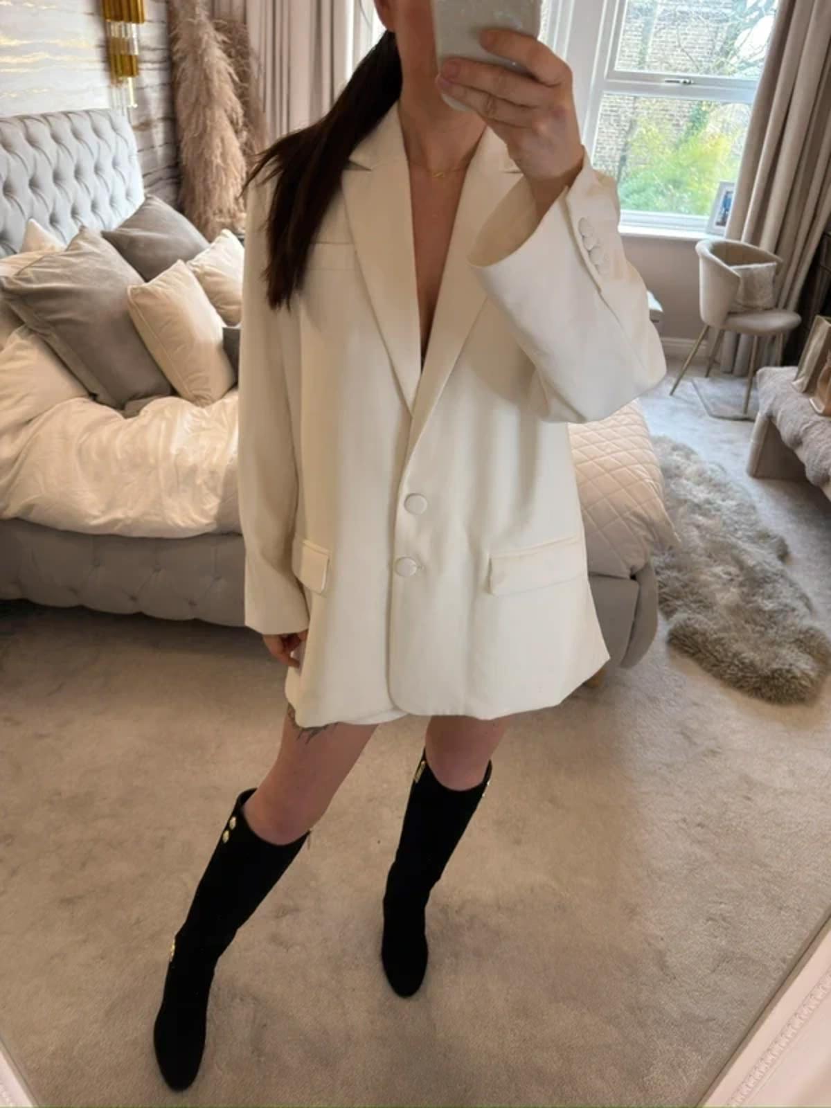 Forever Unique White Blazer 18