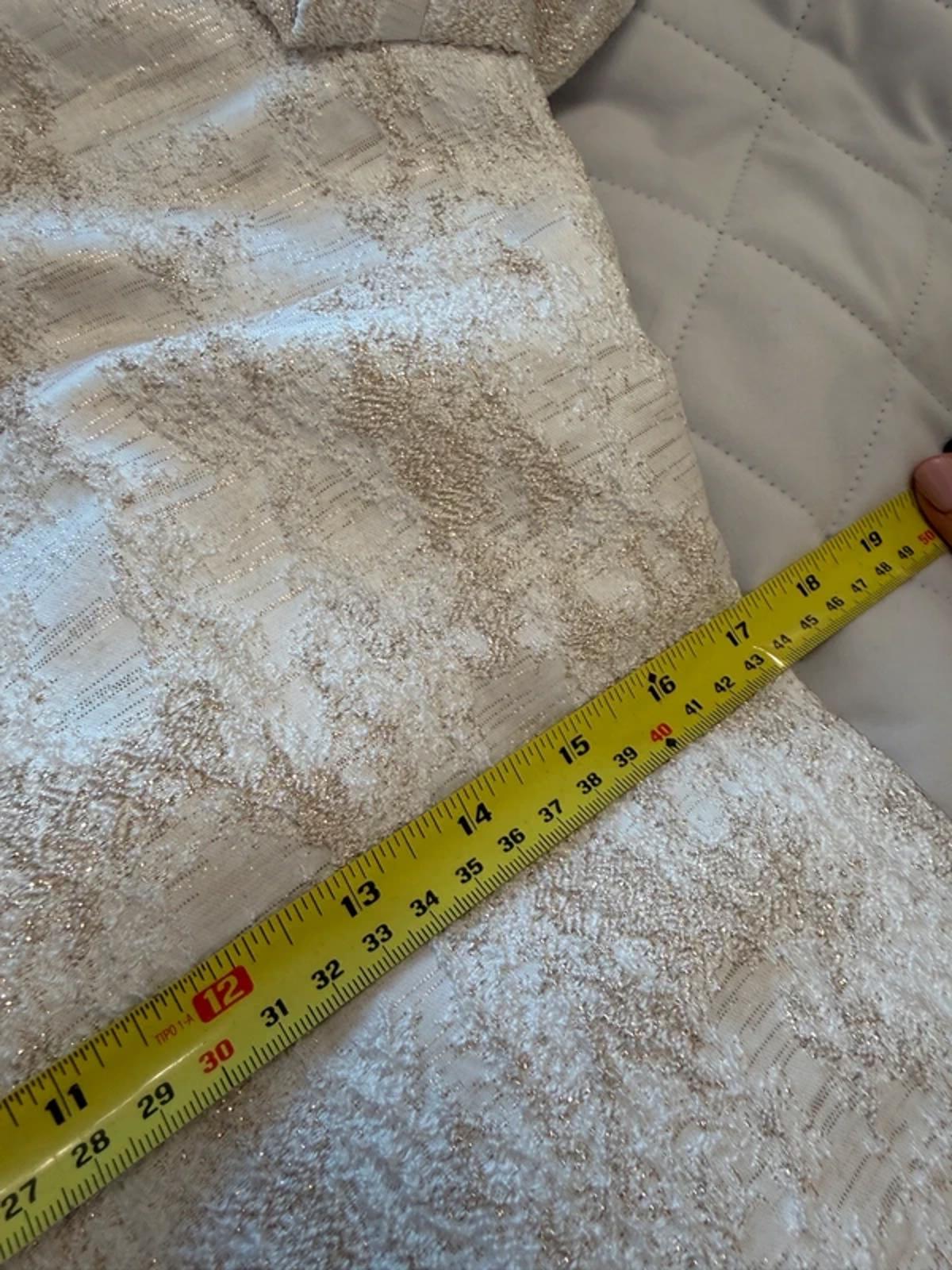 BNWT Lizabella Ivory & Gold Metallic Coat 10