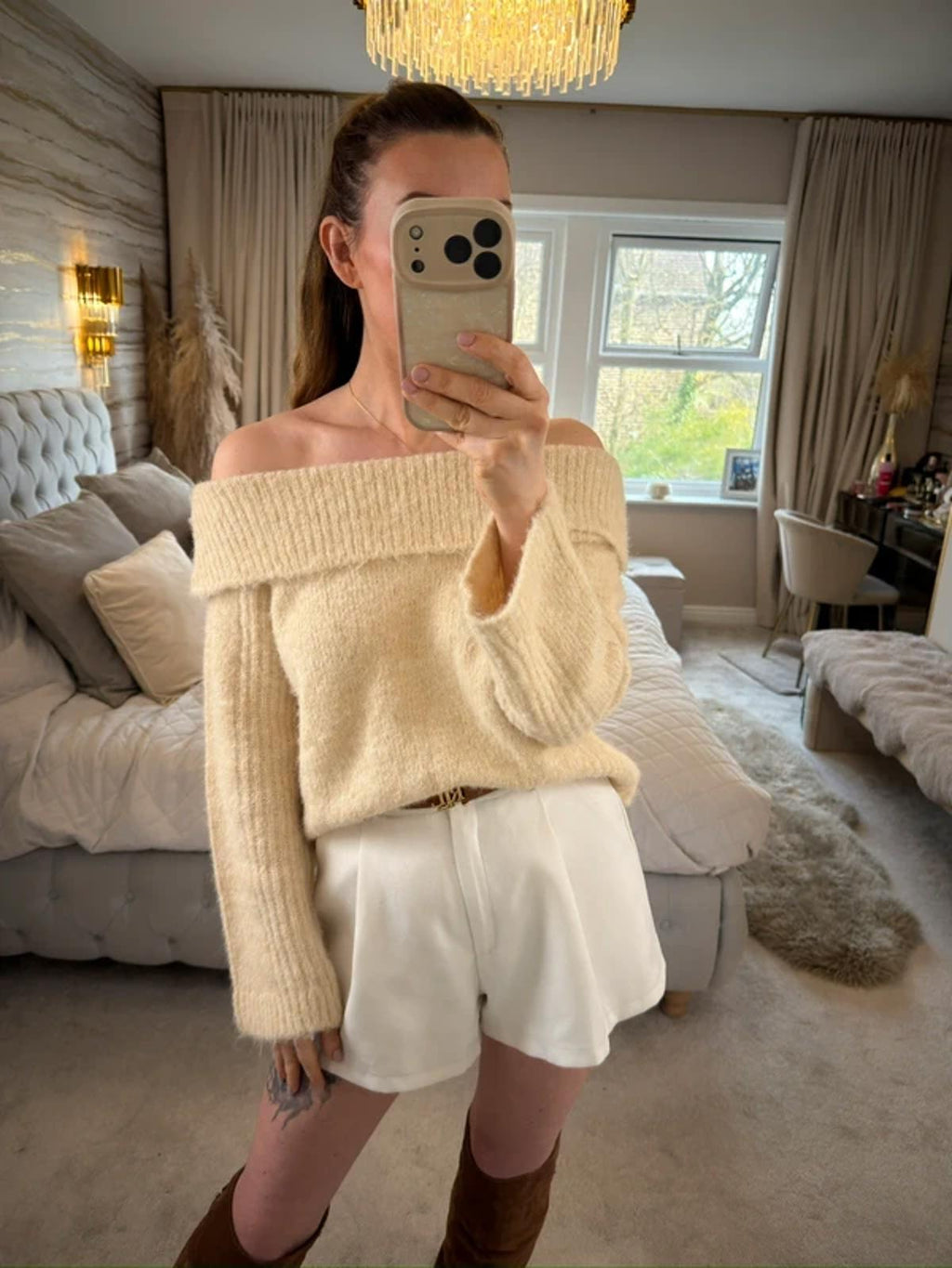 Kimchi Blue Cream Off The Shoulder Jumper XS