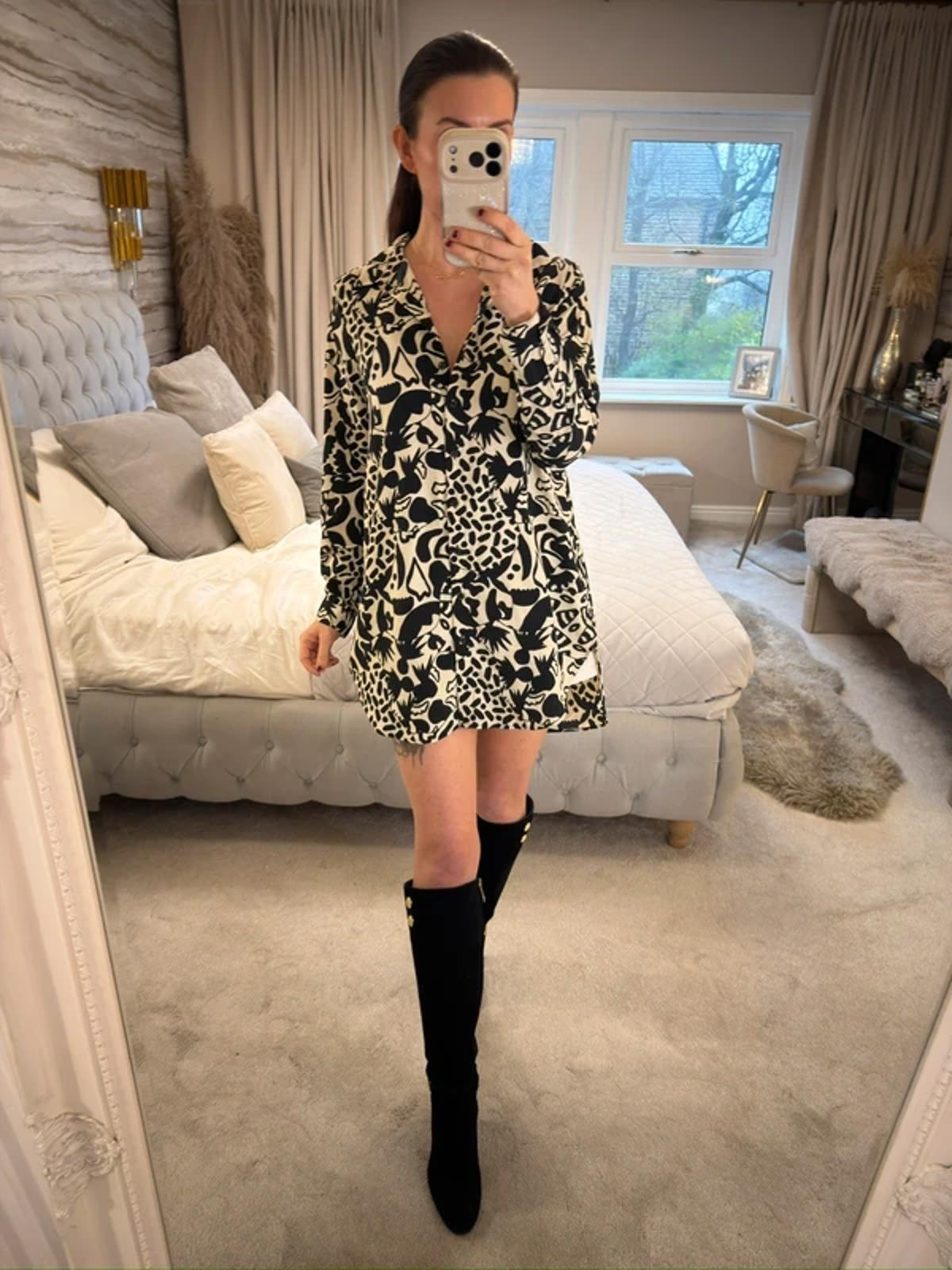 Monki Cream & Black Oversized Shirt XS