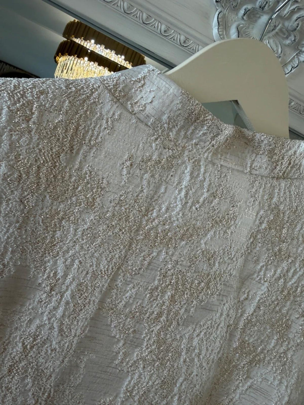 BNWT Lizabella Ivory & Gold Metallic Coat 10