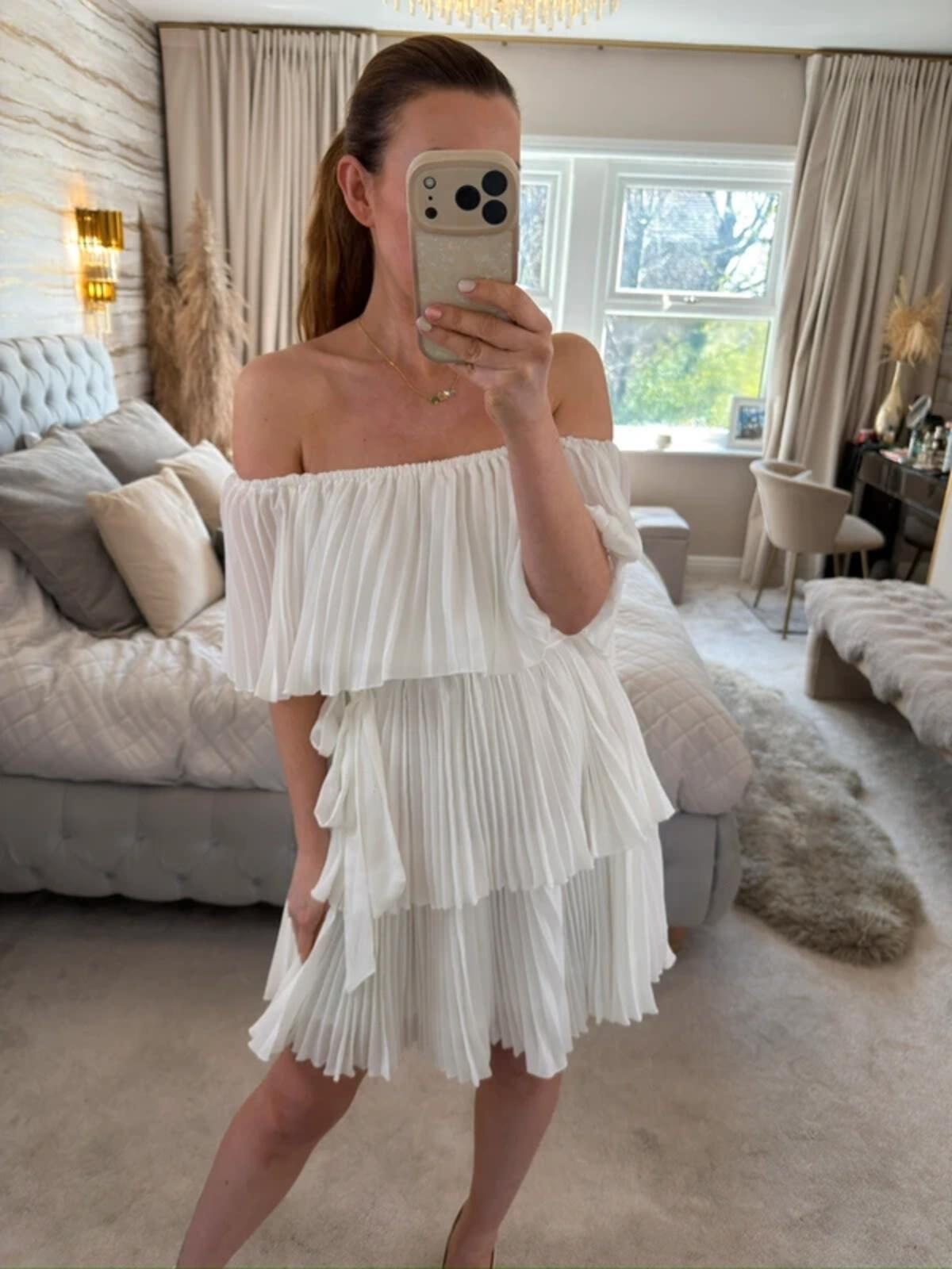 BNWT In The Style White Pleated Off The Shoulder Dress 14