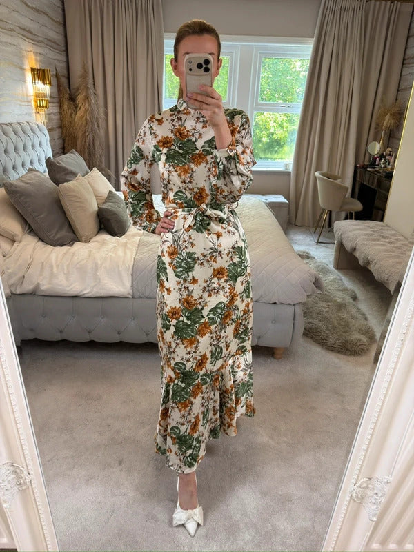 BNWT Veiled Collection New York Cream Floral Maxi XS
