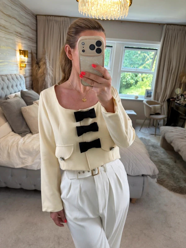 BNWT Sister Jane Cream & Black Bow Jacket Small
