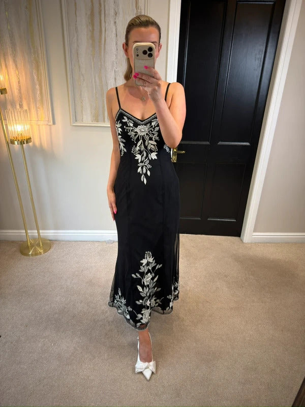 Wallis Black Embroidered & Embellished Midi Dress Size 8
