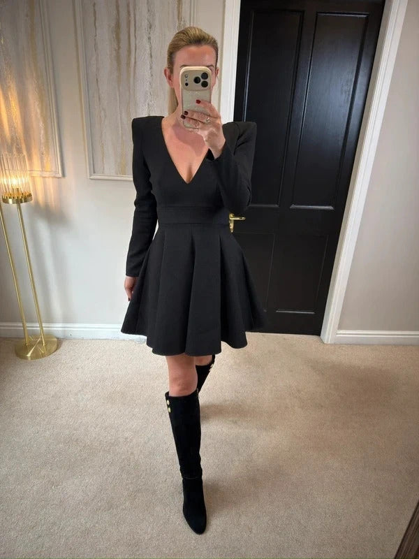 KU Spendlove Black Skater Mini Dress Small