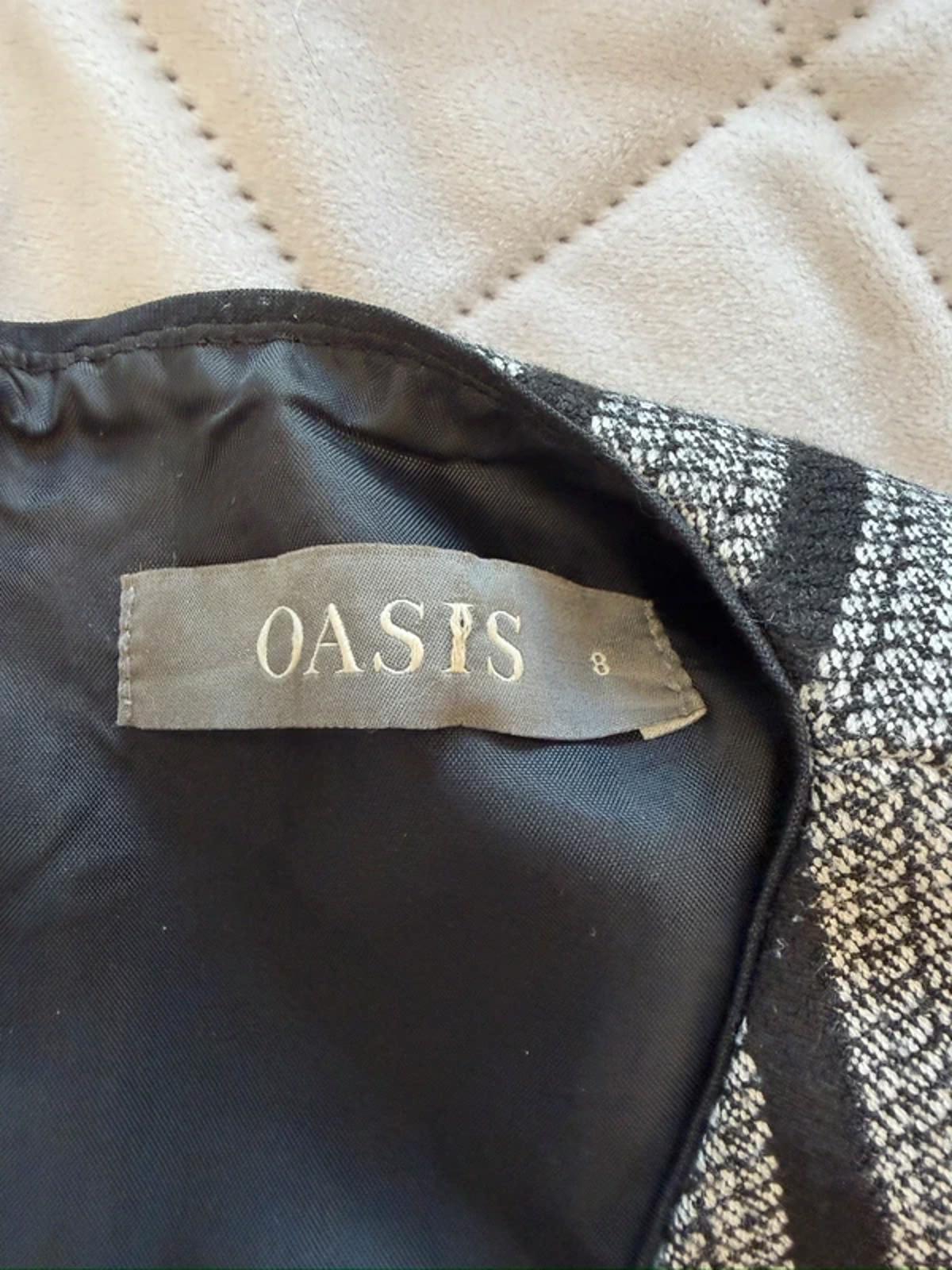 Oasis Black Striped Dress 8