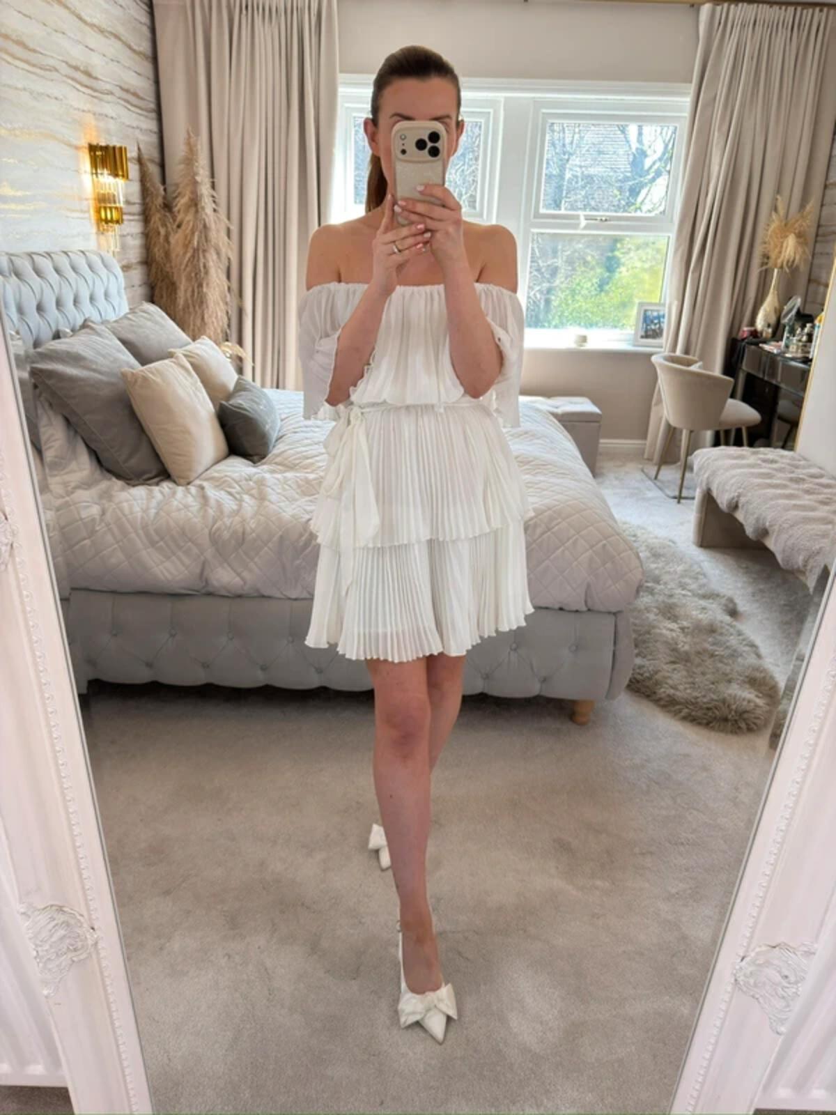 BNWT In The Style White Pleated Off The Shoulder Dress 14