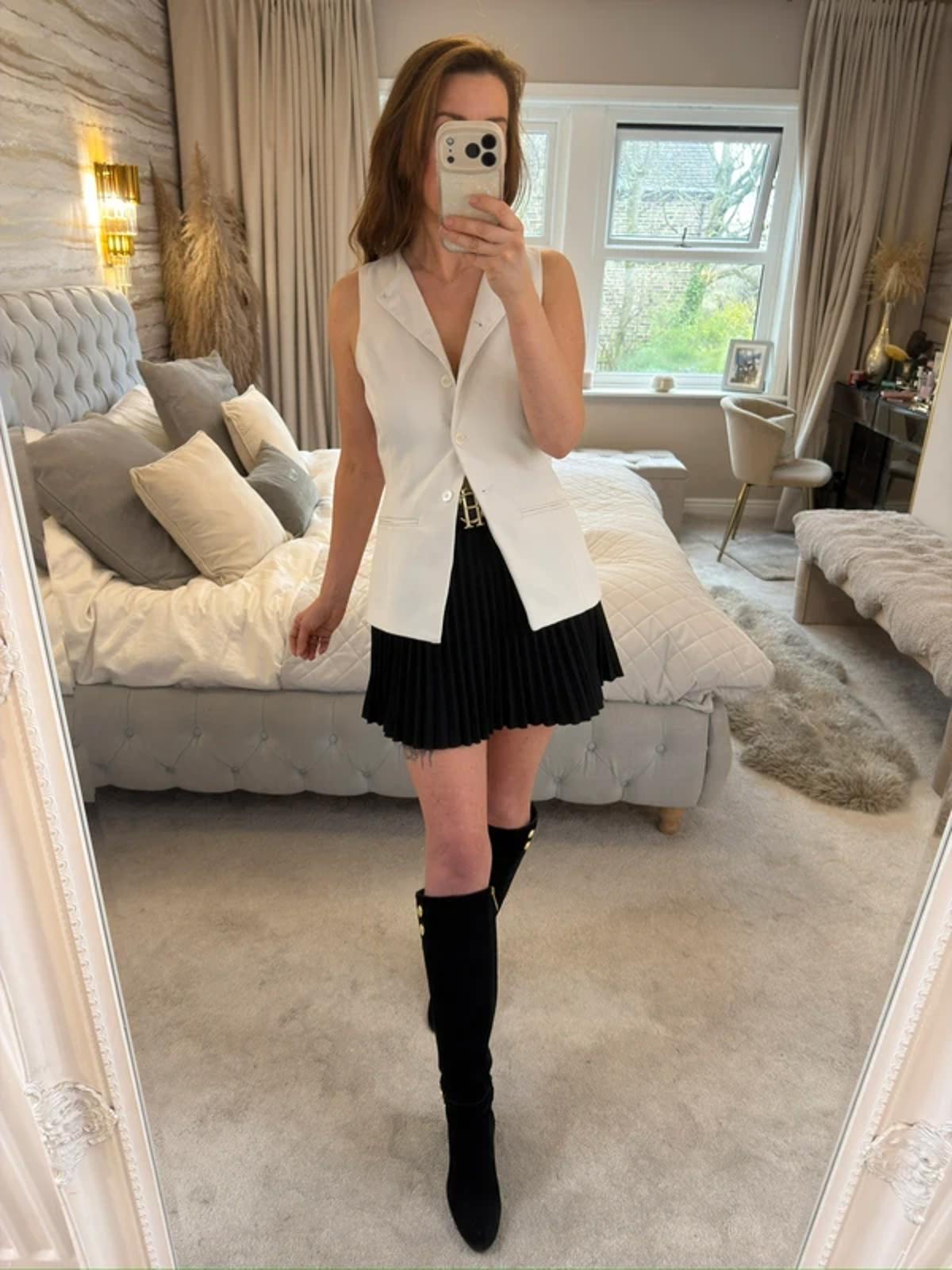 Primark Off White Waistcoat XS