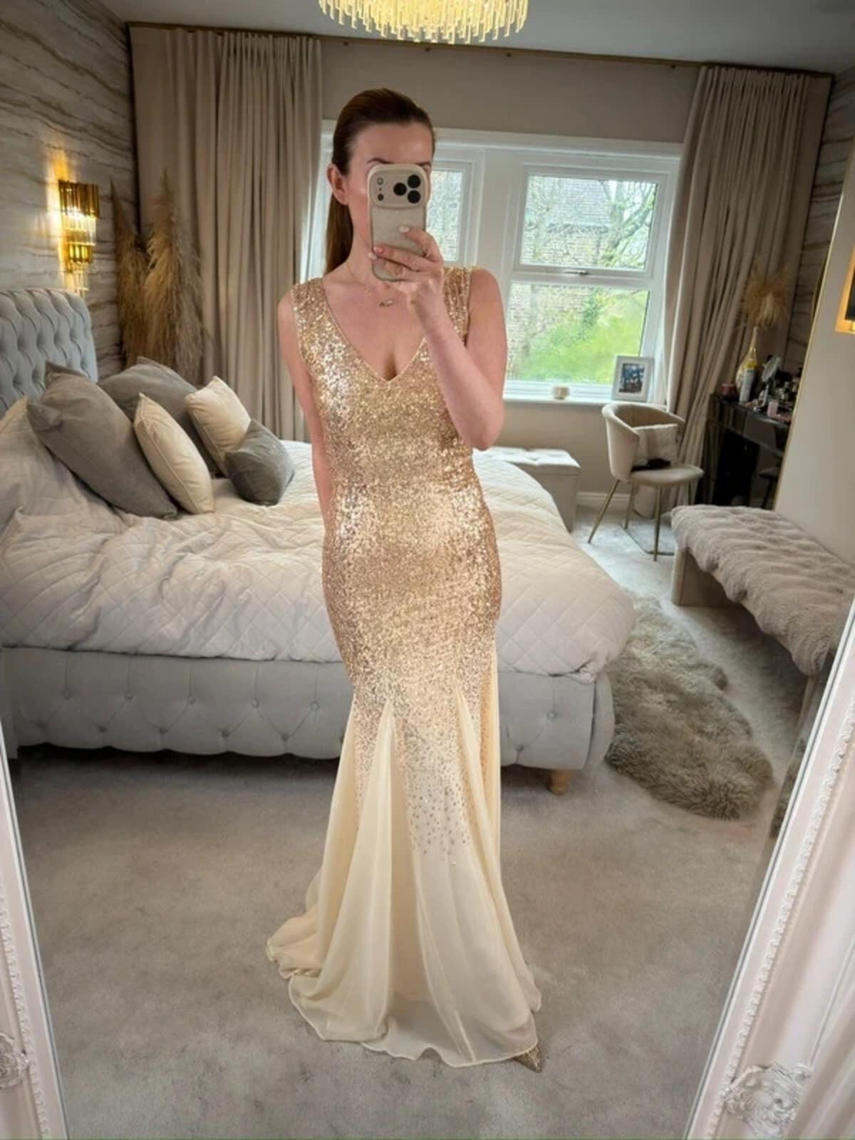 BNWT Goddiva Gold Sequin Evening Dress 6/8