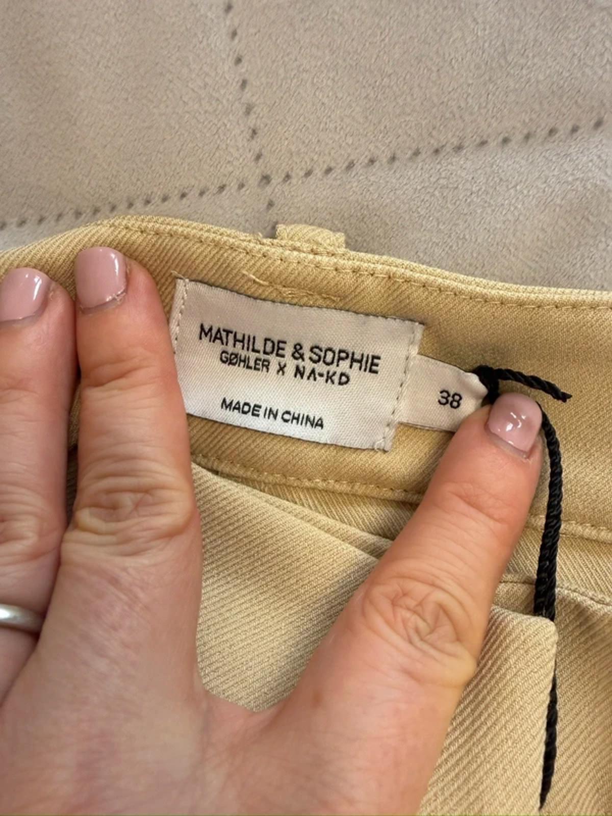 NA - KD Beige / Cream Trousers BNWT 10