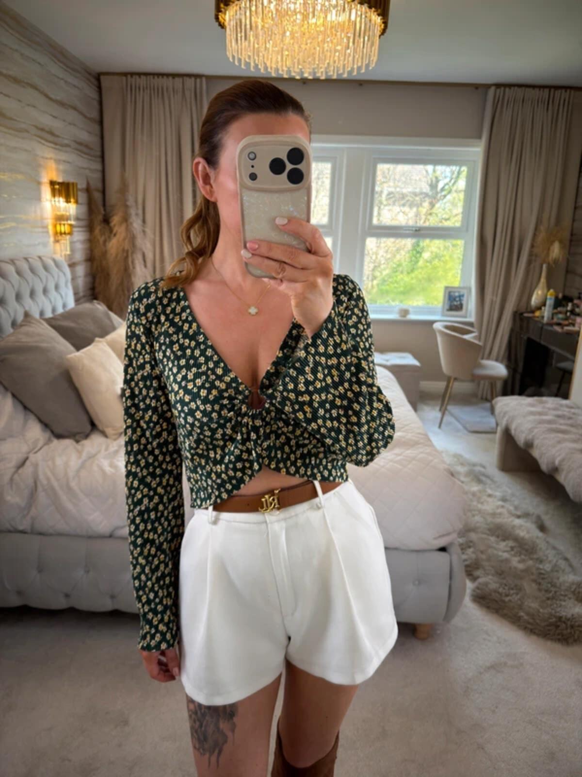 Urban Outfitters Green Floral Plisse Ring Top XS