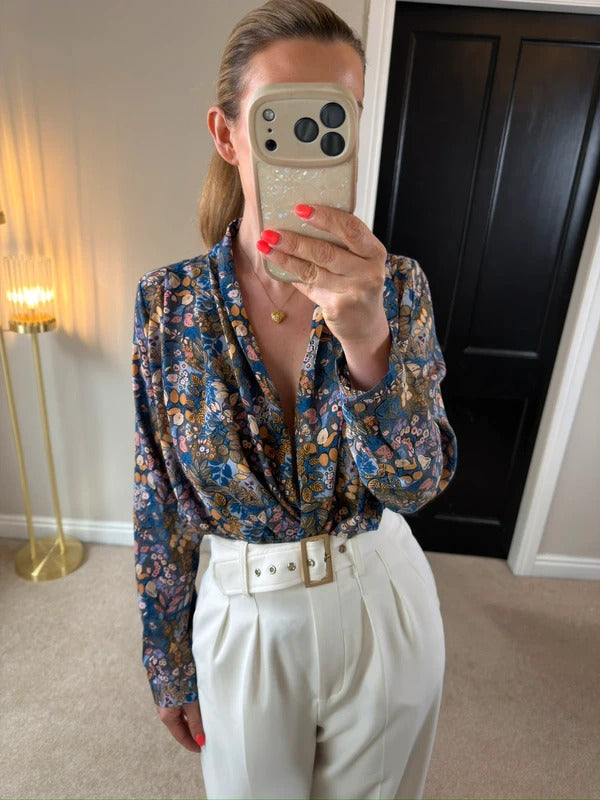 Sarah John Floral Plunge Blouse Size Medium
