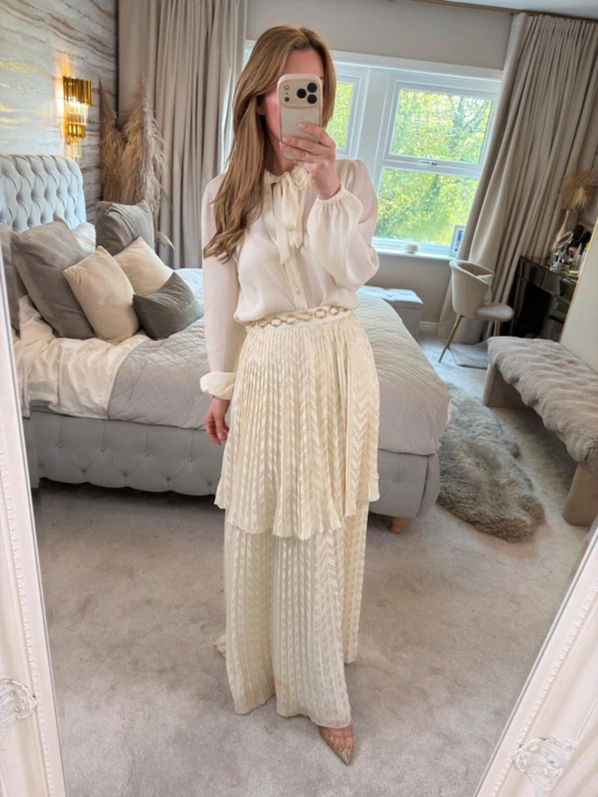 Cream & Gold Pleated Tiered Maxi Skirt XS
