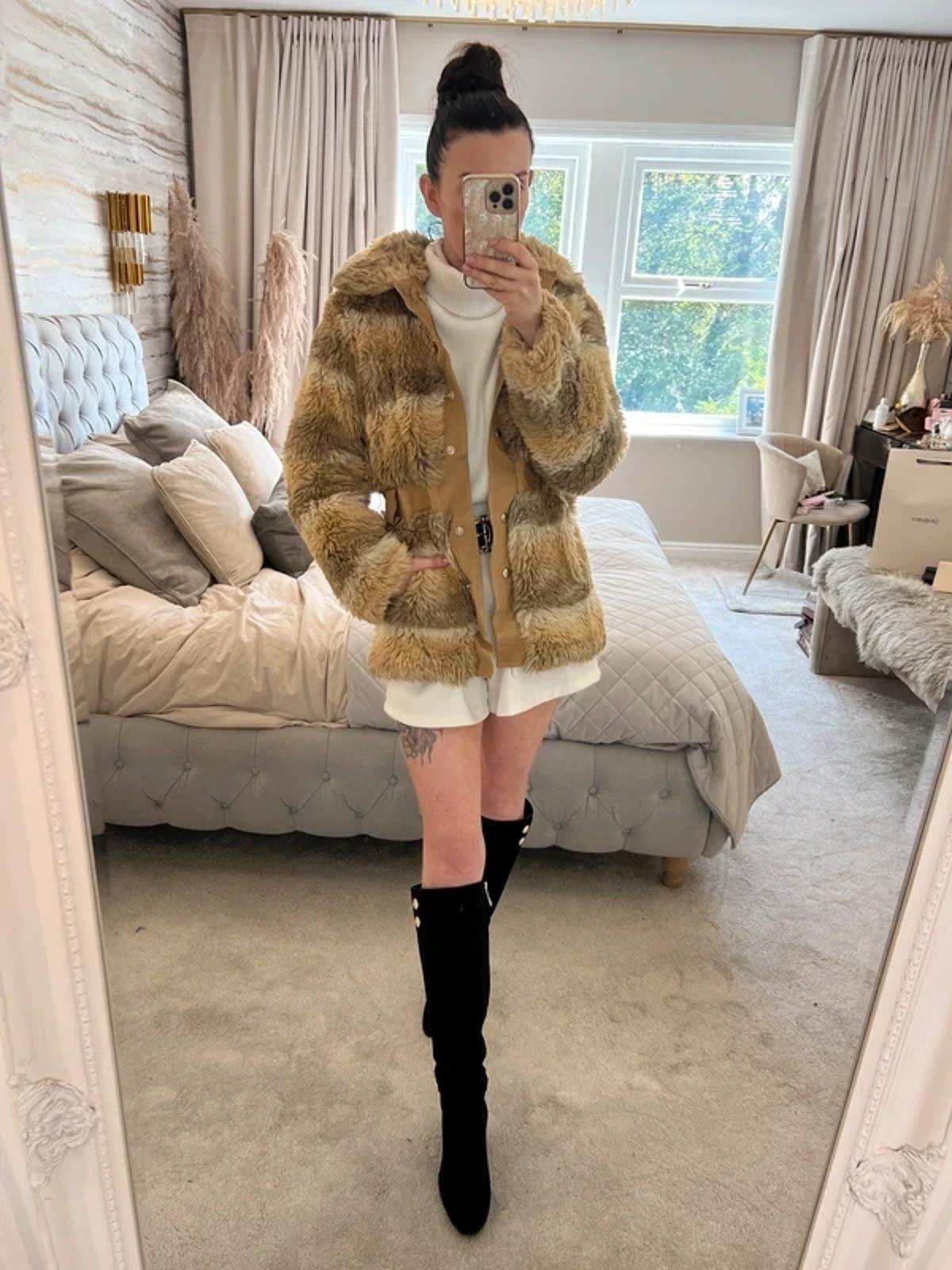 Vintage Brown Faux Fur Coat 10/12 🌸