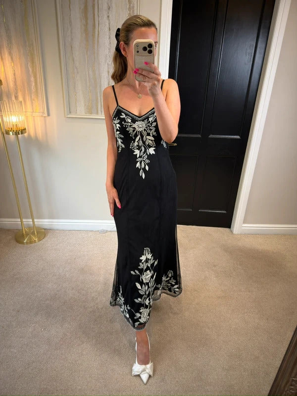 Wallis Black Embroidered & Embellished Midi Dress Size 8