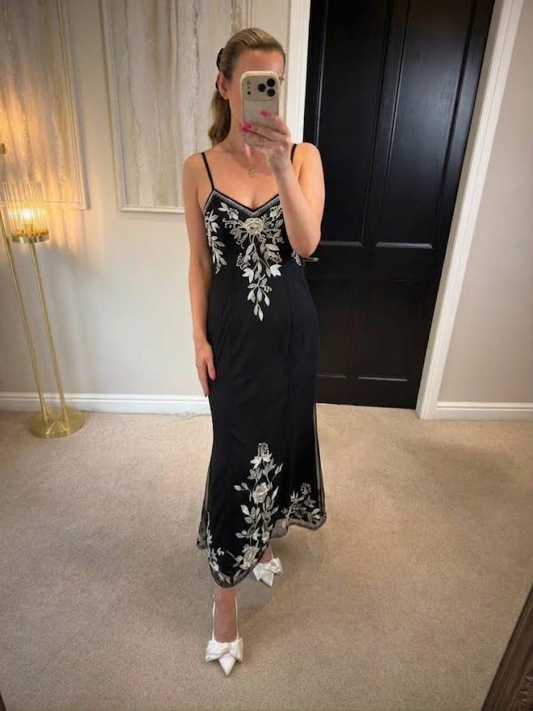 Wallis Black Embroidered & Embellished Midi Dress Size 8