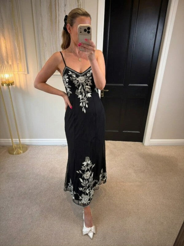 Wallis Black Embroidered & Embellished Midi Dress Size 8
