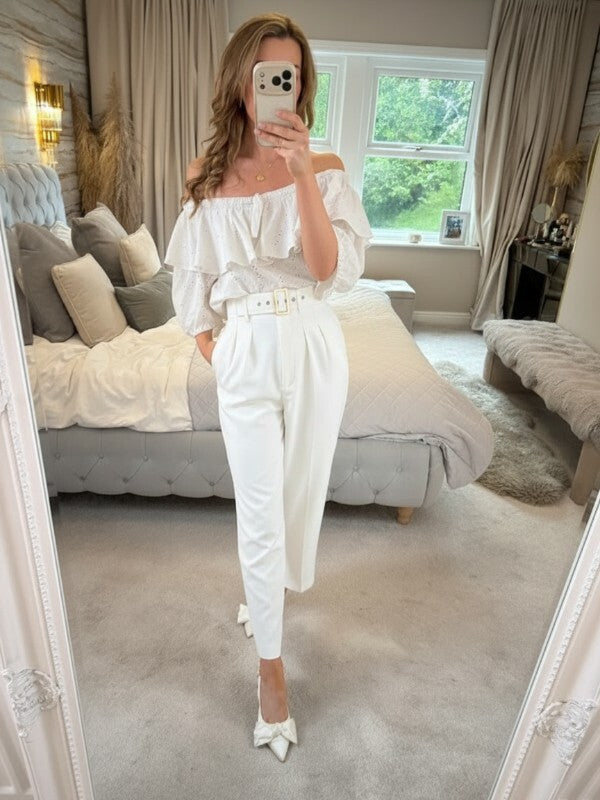 Vintage White Broderie Anglaise Frill Blouse 14