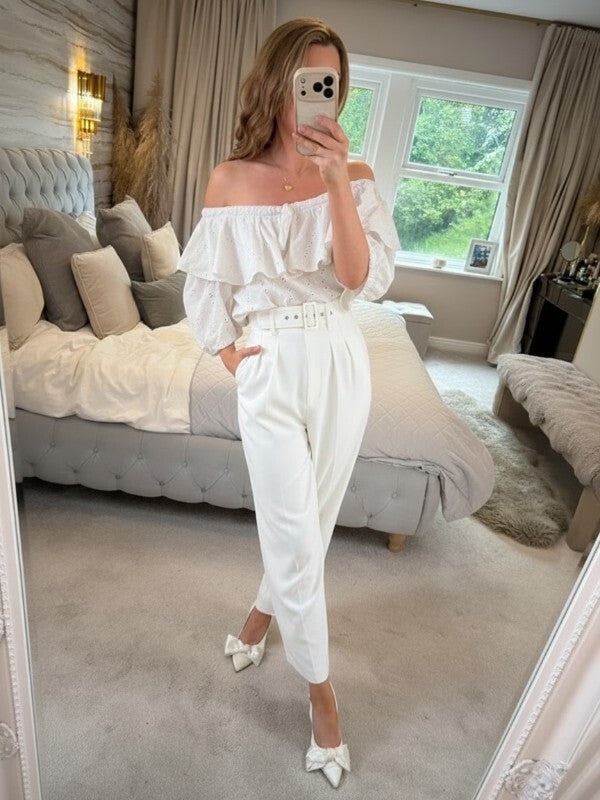 Vintage White Broderie Anglaise Frill Blouse 14