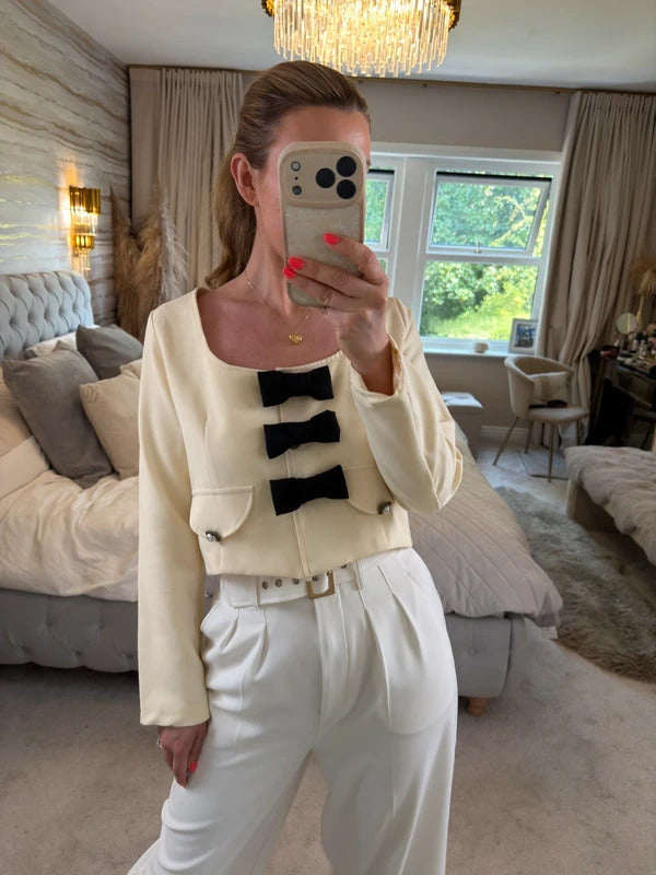 BNWT Sister Jane Cream & Black Bow Jacket Small