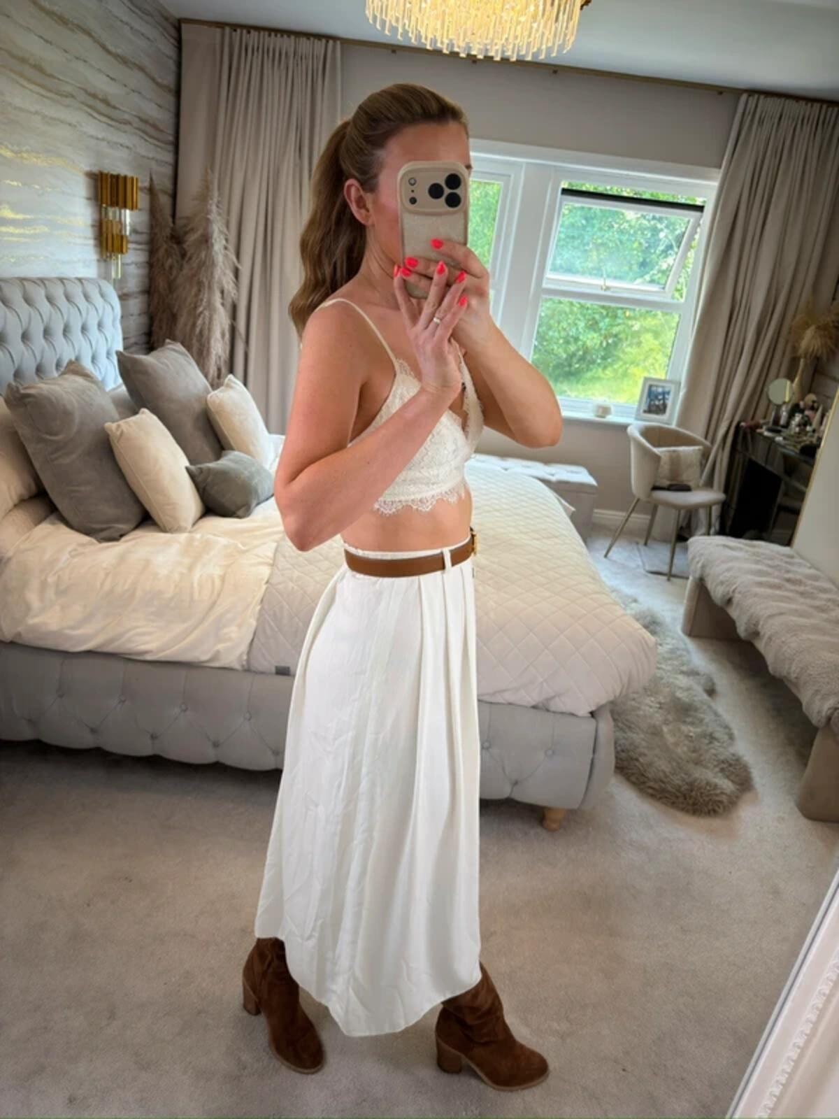 Vintage C&A White Midi Skirt Small
