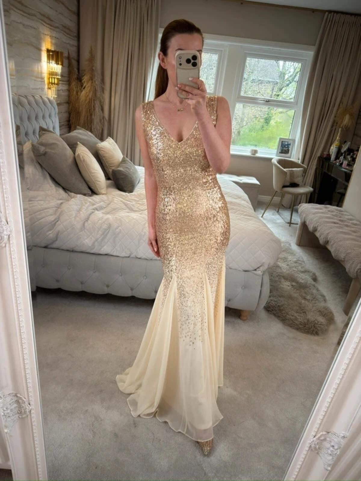 BNWT Goddiva Gold Sequin Evening Dress 6/8