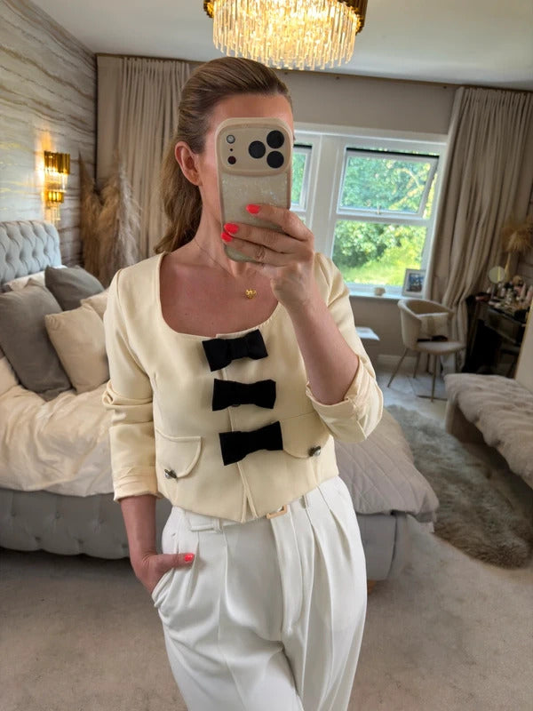 BNWT Sister Jane Cream & Black Bow Jacket Small