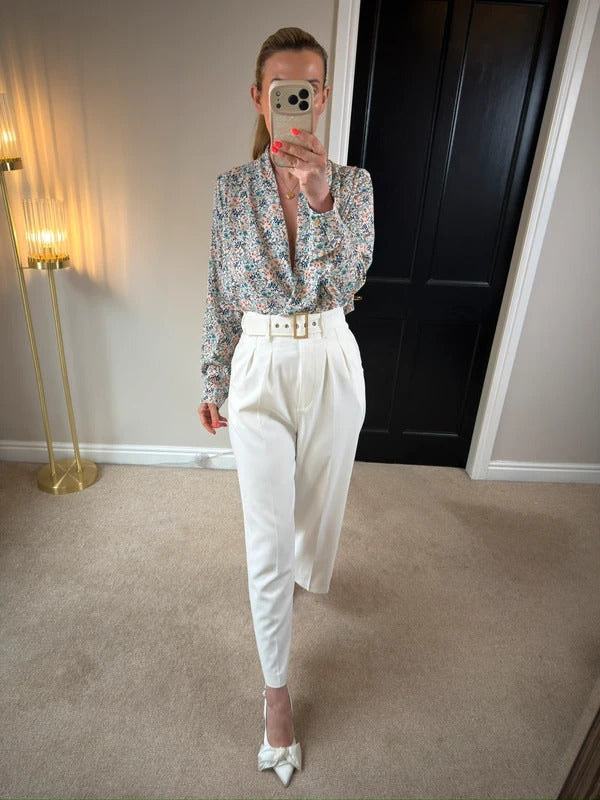 Sarah John Floral Plunge Blouse Size Medium