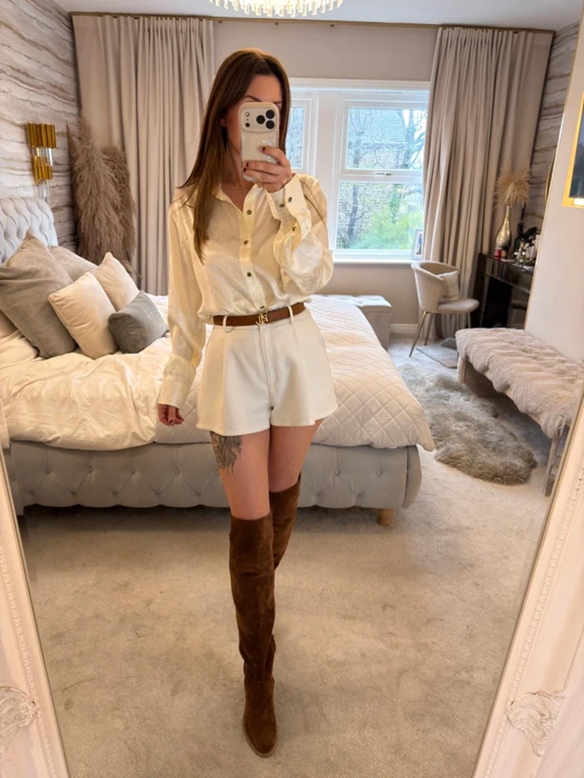 BNWT Cream Floral Satin Shirt Small