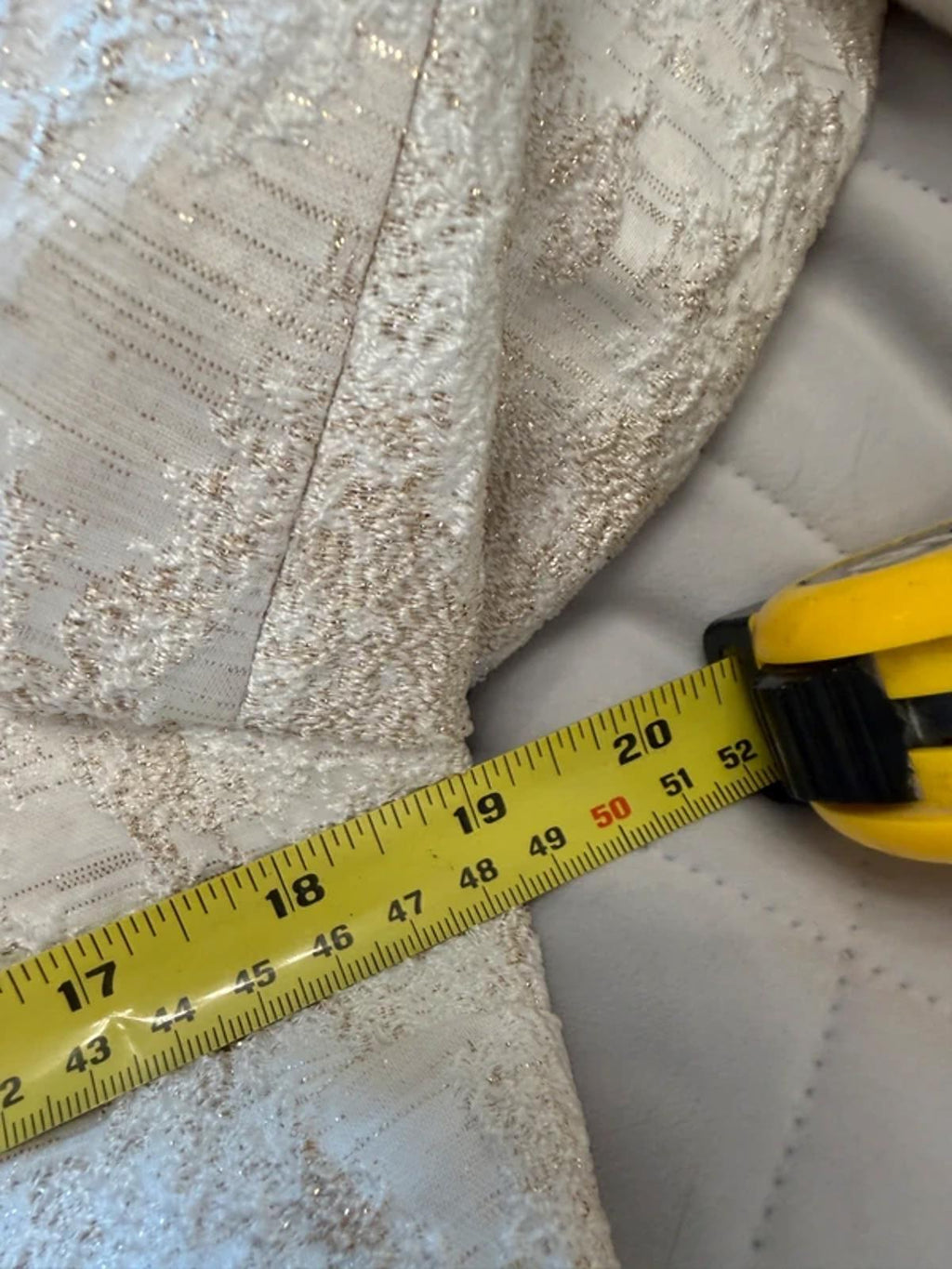BNWT Lizabella Ivory & Gold Metallic Coat 10