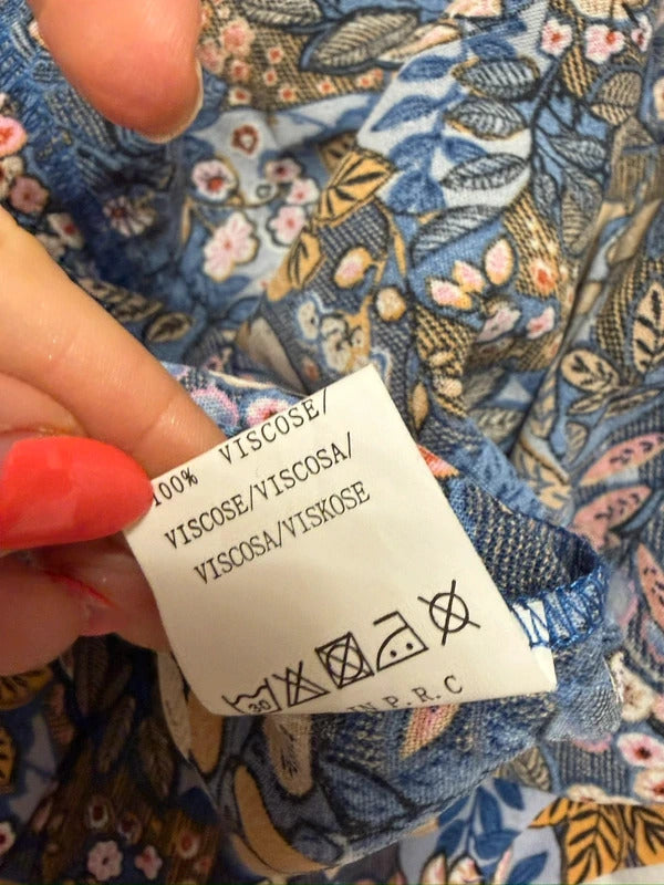 Sarah John Floral Plunge Blouse Size Medium