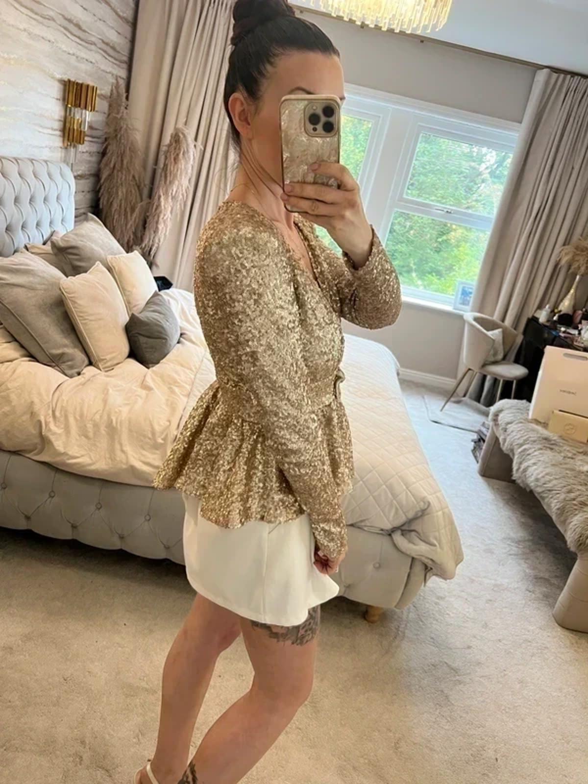 KU By Spendlove Gold Sequin Power Shoulder Jacket 6/8