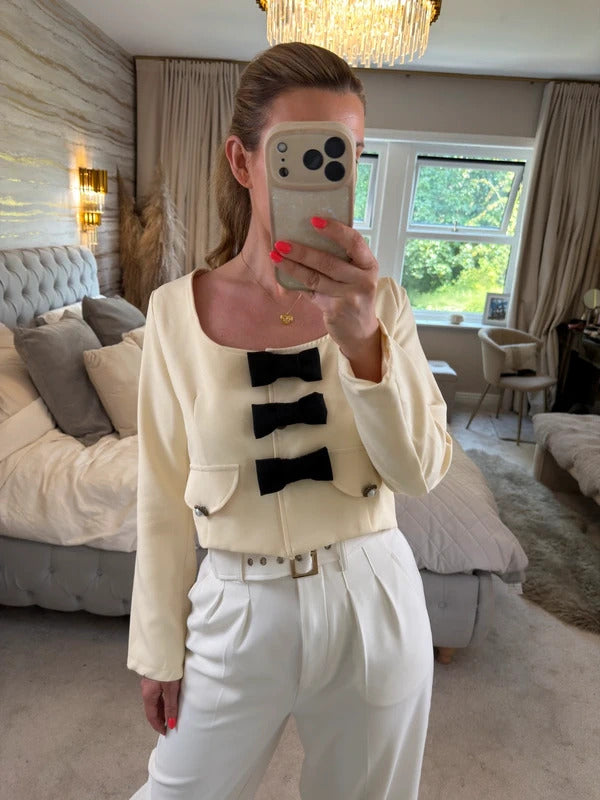 BNWT Sister Jane Cream & Black Bow Jacket Small