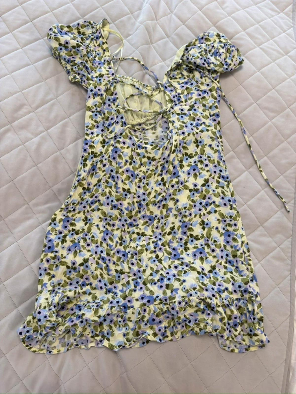 Zara Floral Lace Open Back Mini Dress Medium